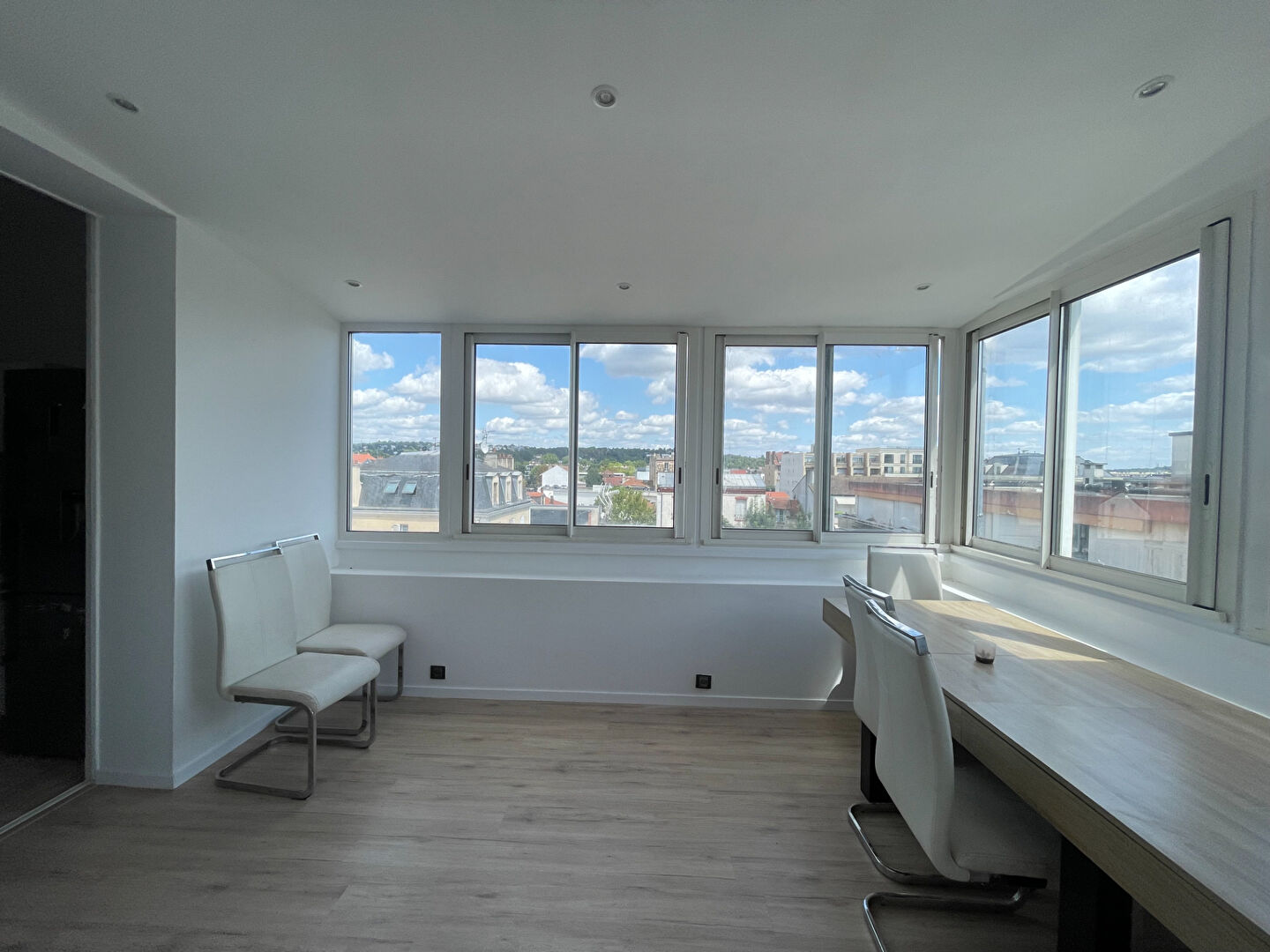 Coeur de Ville Appartement Enghien Les Bains 3 pièce(s) 67 m2
