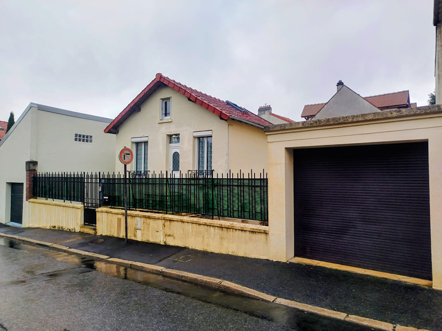 Maison 4 pièces Chatillon – proche tramway – centre de Chatillon